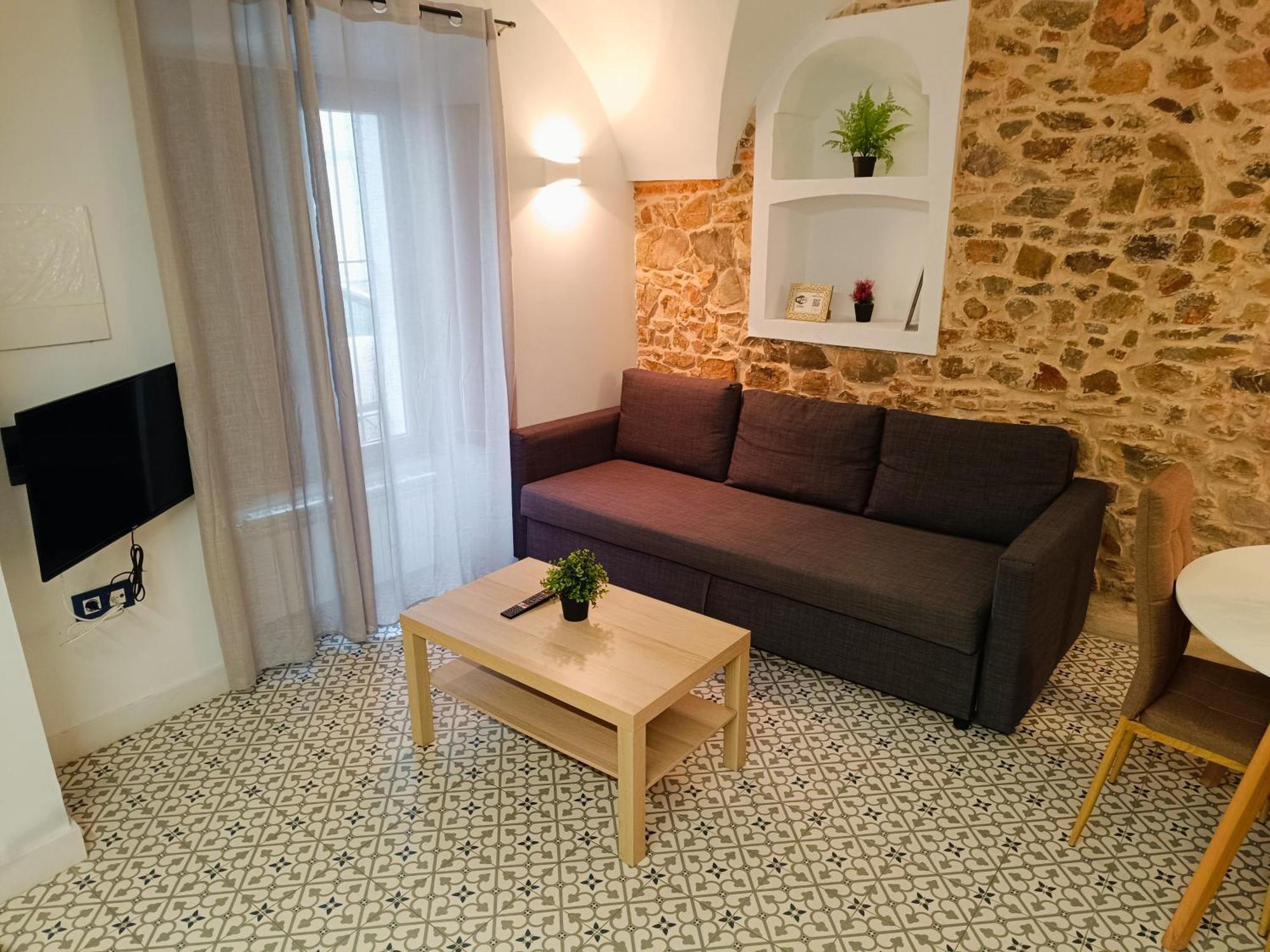 Al-Qazeres Suites Caces Dış mekan fotoğraf