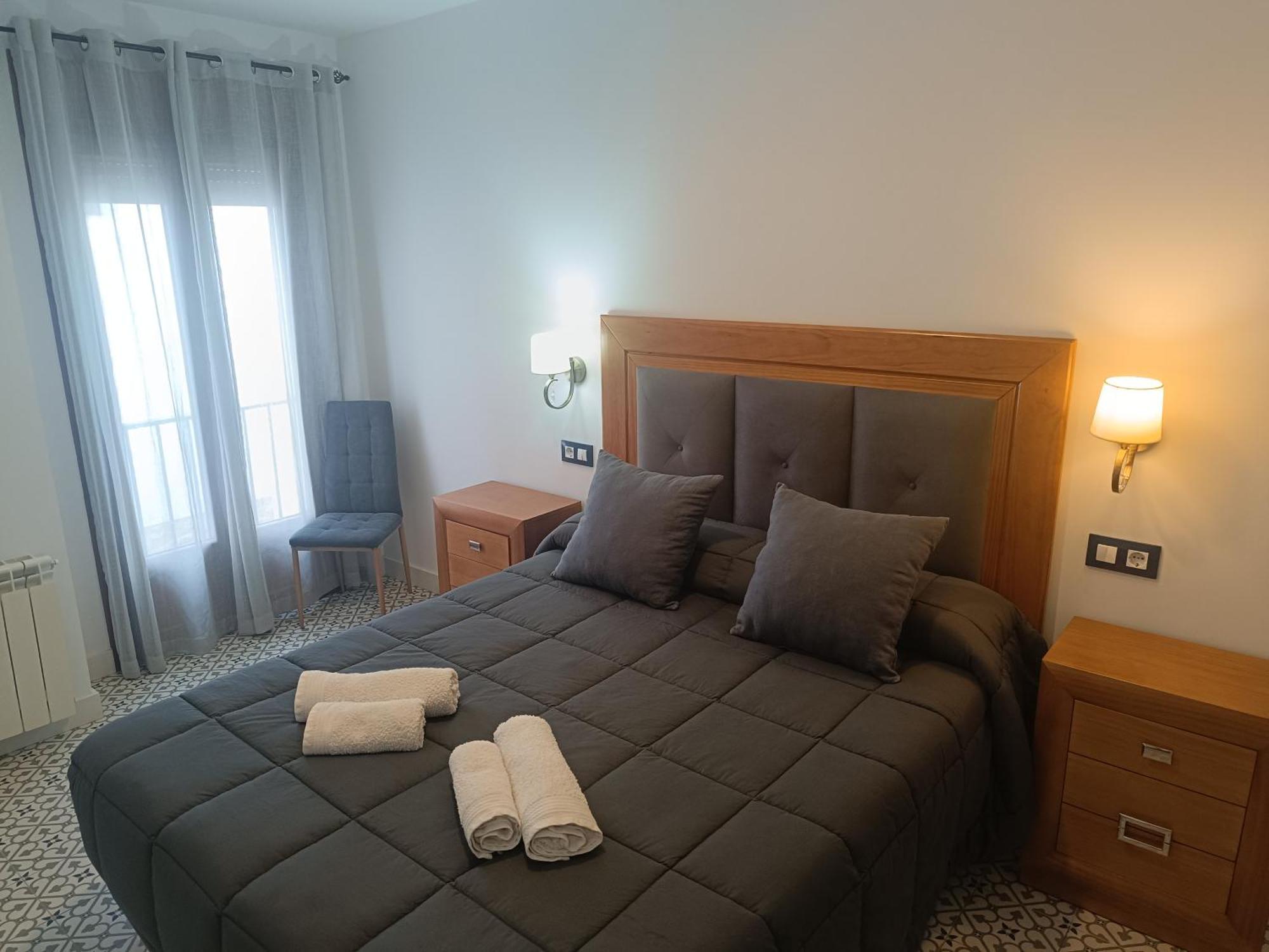 Al-Qazeres Suites Caces Dış mekan fotoğraf